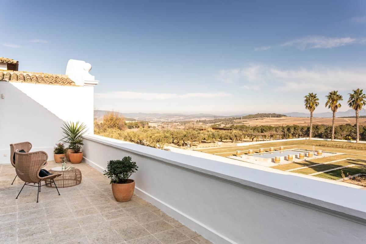 Hotel Font De La Canya Avinyonet del Penedes Exterior photo